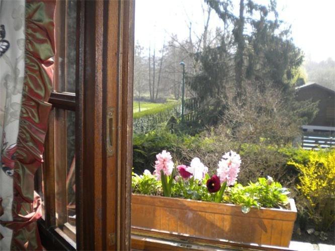 Вилла Aux Marguerites Sainte-Genevieve-les-Gasny Номер фото